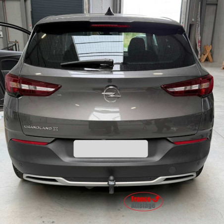 Attelage Opel Grandland X thermique uniquement (06/2017-12/2021) RDSOV + Faisceau spécifique 7 broches Trail-Tec