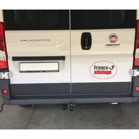 Attelage Fiat Ducato Fourgon et Plateau Ducato Fourgon Fourgon (06/2006-01/2011) col de cygne + Faisceau spécifique 7 broches A