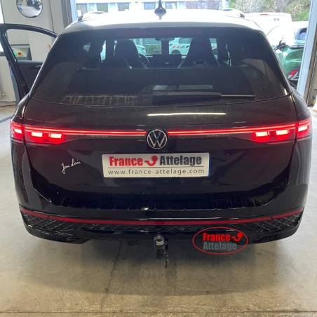 Attelage Skoda Superb Berline (11/2023-) RDSOV + Faisceau spécifique 13 broches Trail-Tec