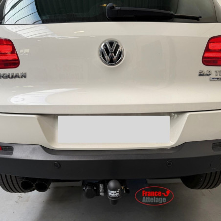 Attelage Volkswagen Tiguan I (11/2007-03/2016) RDSOH + Faisceau spécifique 13 broches Trail-Tec